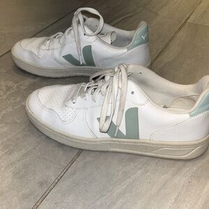 Veja white green sneaker 41 / 10